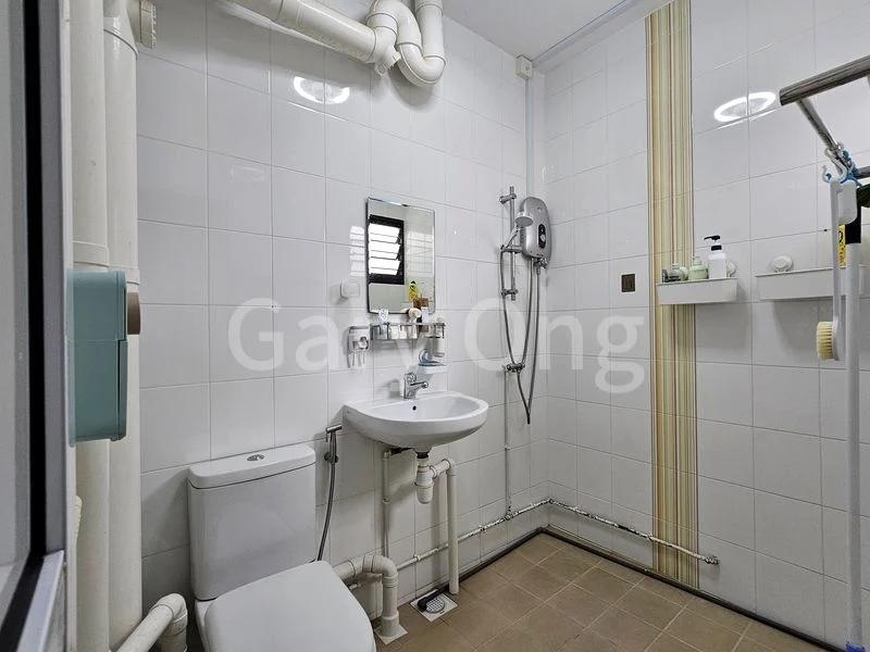 3 Room (3A) HDB for Rent in  132 Yishun Street 11 - Image 4