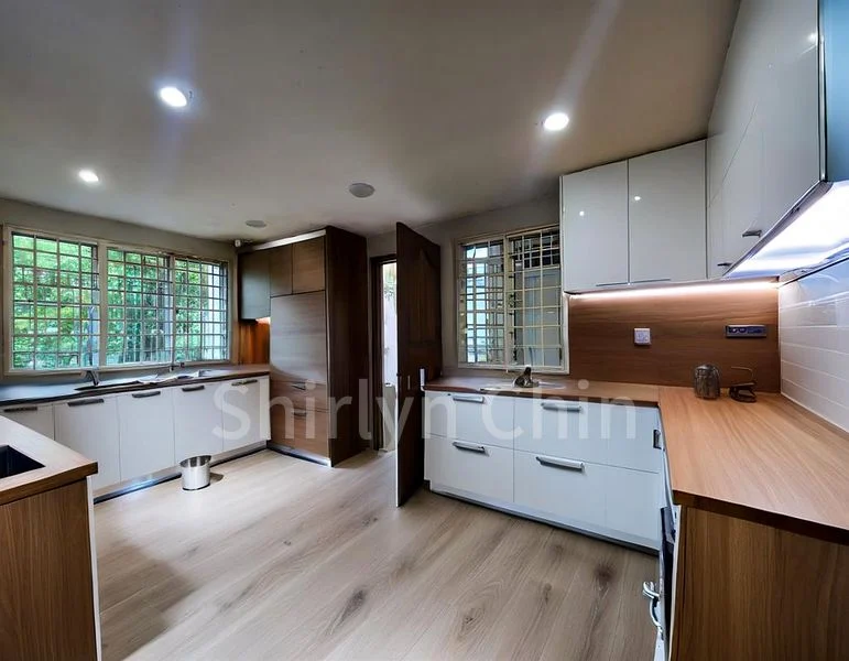 4 Bed Corner Terrace (Landed) for Sale in  Jalan Bukit Merah - Image 4