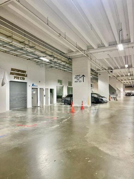 Warehouse for Sale: T-Space - Image 1