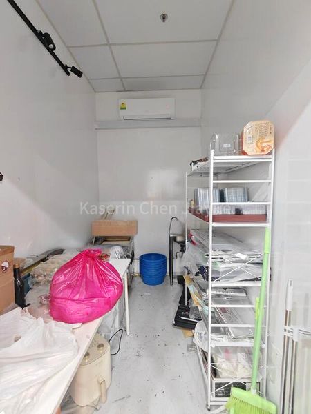 Light Industrial (B1) for Rent: Mactaggart Foodlink - Image 6