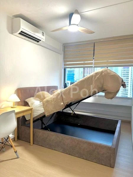 Master Room (Condo) for Rent in People's Park Complex - Image 4