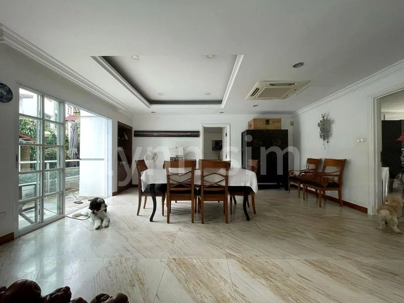 5 Bed Bungalow (Landed) for Rent around  Park Vale - Image 1