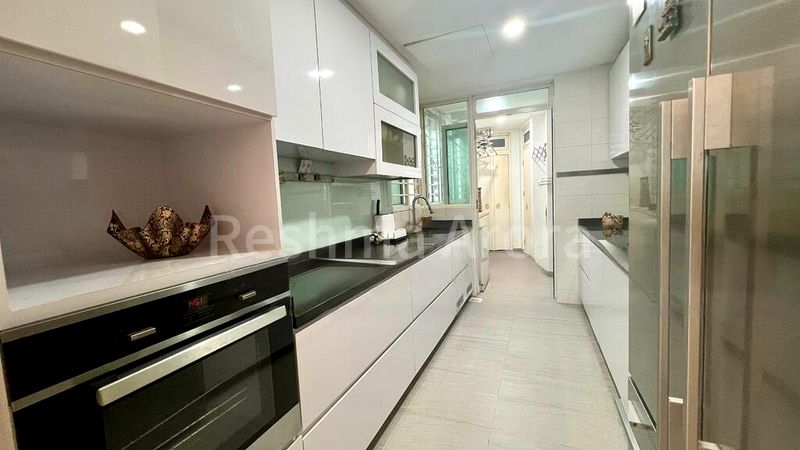 4 Bed Condo for Rent in  Costa Del Sol - Image 9