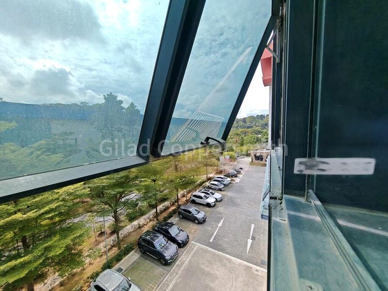 Light Industrial (B1) for Rent: Interlocal Centre - Image 3