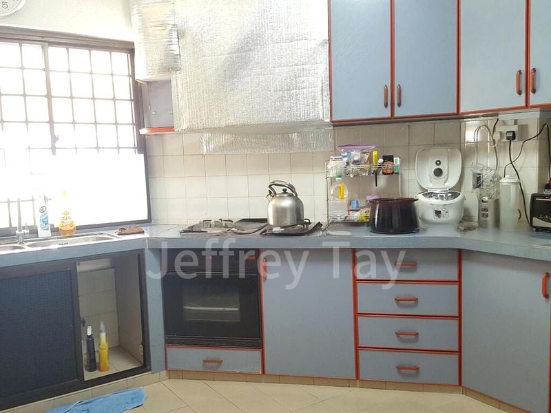 3 Bed Condo for Rent in  Ivory Heights - Image 6