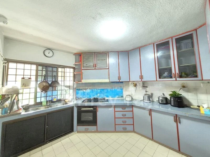 3 Bed Condo for Rent in  Ivory Heights - Image 12