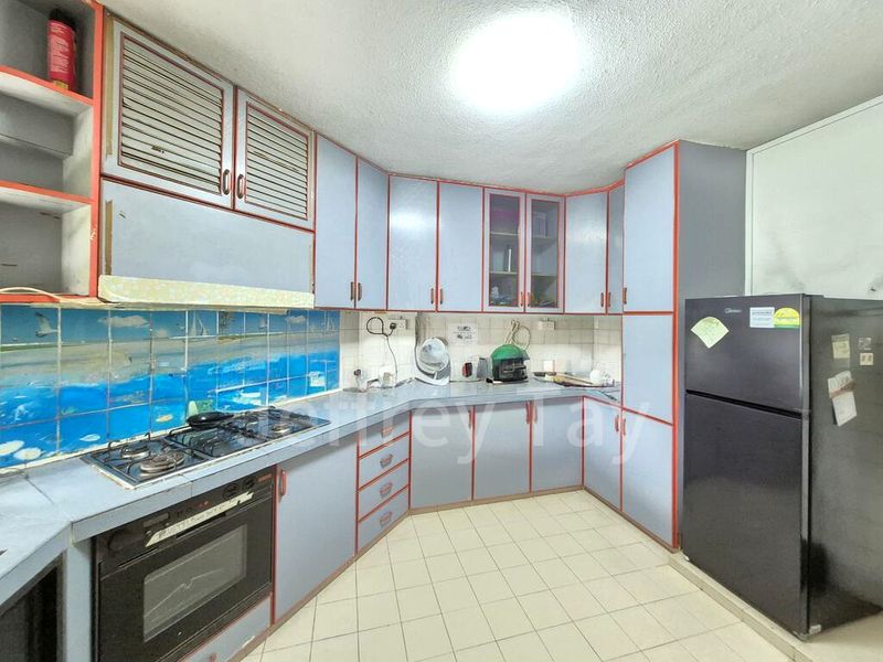 3 Bed Condo for Rent in  Ivory Heights - Image 11