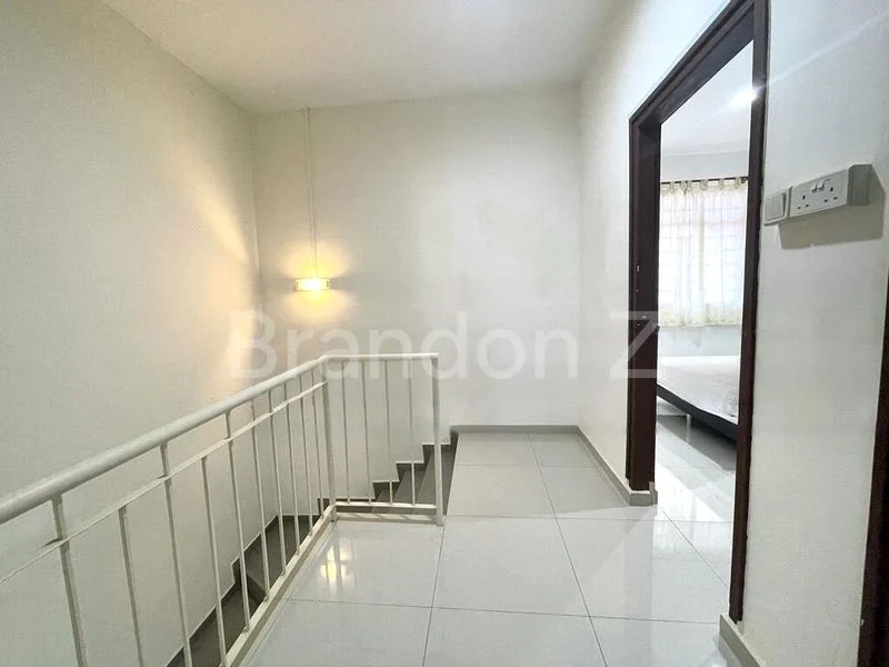 4 Bed Terraced House (Landed) for Sale in  Opera Estate - Image 2