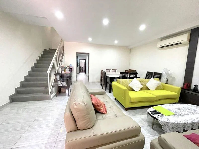 4 Bed Terraced House (Landed) for Sale in  Opera Estate - Image 14