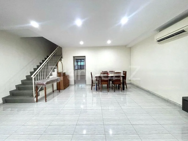 4 Bed Terraced House (Landed) for Sale in  Opera Estate - Image 10