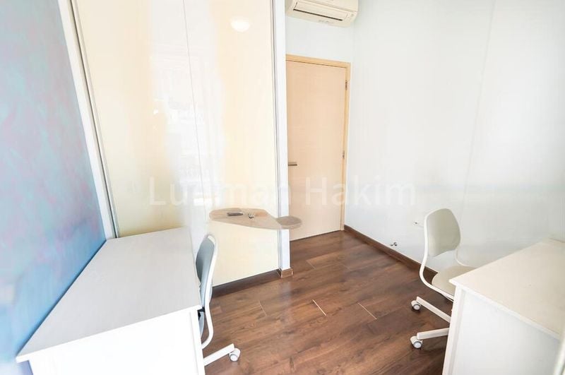 3 Bed Condo for Sale in  The Luxurie - Image 4