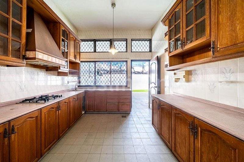 4 Bed Corner Terrace (Landed) for Sale in  Kembangan Estate - Image 8