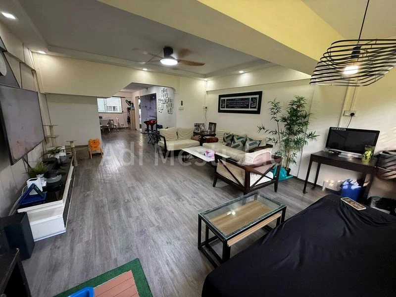 Maisonette HDB for Sale in  542 Bukit Batok Street 52 - Image 10