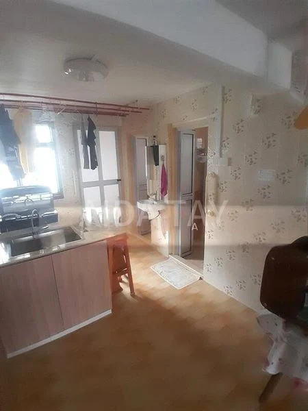 Common Room (HDB) for Rent in  59 Marine Terrace - Image 6
