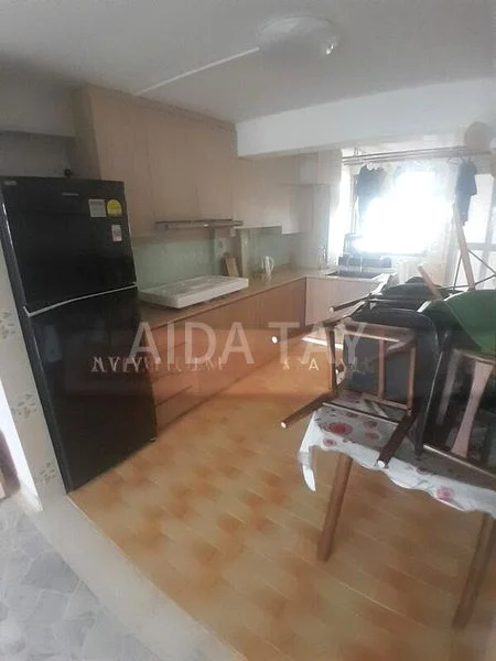 Common Room (HDB) for Rent in  59 Marine Terrace - Image 5