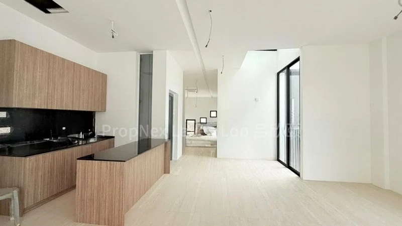 10 Bed Semi-Detached House (Landed) for Sale in  Hougang View - Image 4