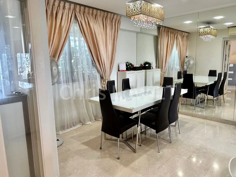 Maisonette HDB for Sale in  466 Pasir Ris Street 41 - Image 11