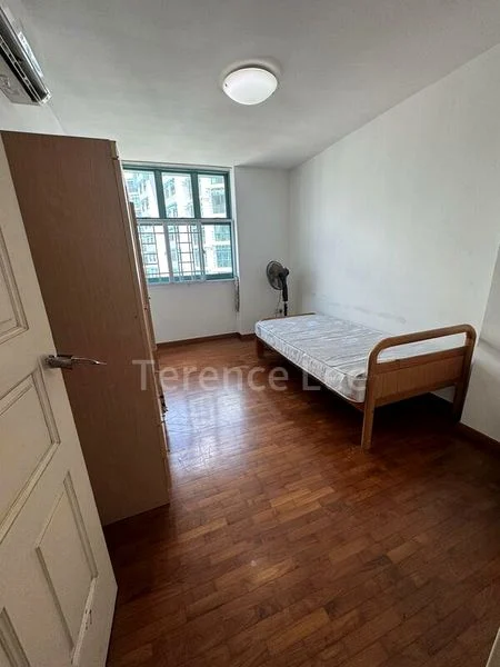 Premium HDB for Rent in  688E Woodlands Drive 75 - Image 4