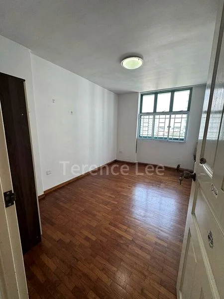 Premium HDB for Rent in  688E Woodlands Drive 75 - Image 5