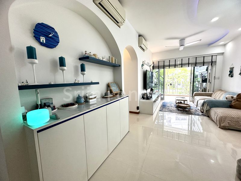 3 Bed Executive Condo for Sale in Forestville - Image 2