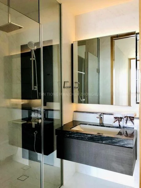 2 Bed Condo for Rent in  Marina One/ The Heart - Image 5