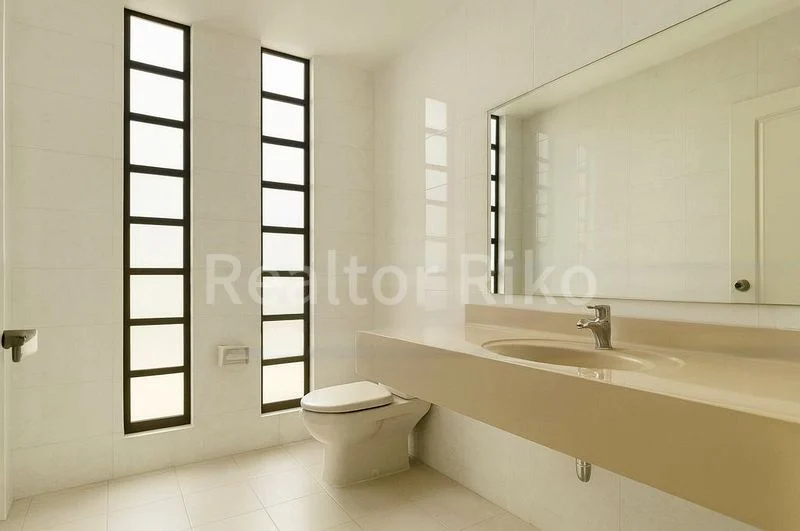 4 Bed Corner Terrace (Landed) for Sale in  Glasgow Road - Image 3