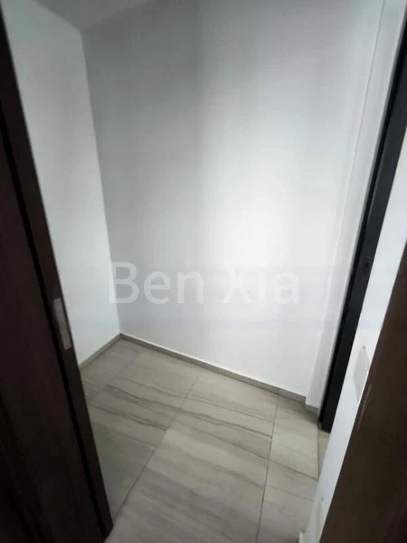 3 Bed Condo for Sale in  One Pearl Bank - Image 12