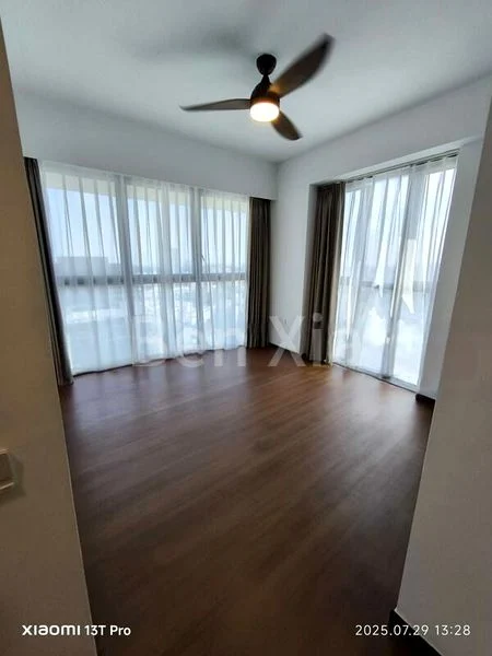 3 Bed Condo for Sale in  One Pearl Bank - Image 2