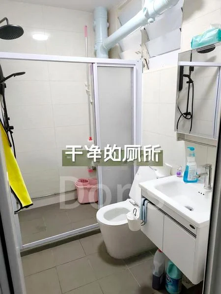 Common Room (HDB) for Rent in  680 Woodlands Avenue 6 - Image 3