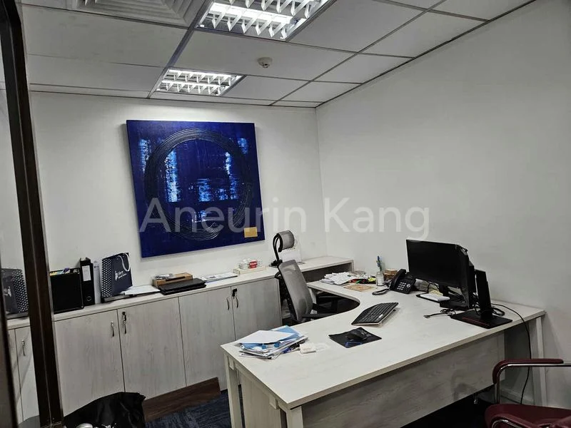 Office for Rent in  Tong Eng Building - Image 1