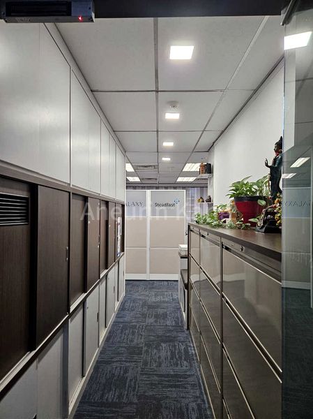 Office for Rent in  Tong Eng Building - Image 2