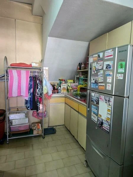 4 Bed Terraced House (Landed) for Sale in  Clementiwoods Condominium - Image 9