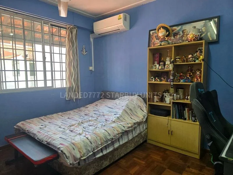 4 Bed Terraced House (Landed) for Sale in  Clementiwoods Condominium - Image 11