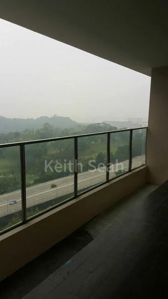 3 Bed Condo for Rent in  Skyline Residences - Image 7