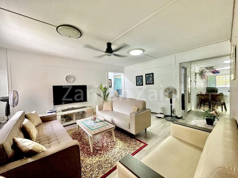 4 Room (4NG) HDB for Sale in  612 Ang Mo Kio Avenue 4 - Image 3