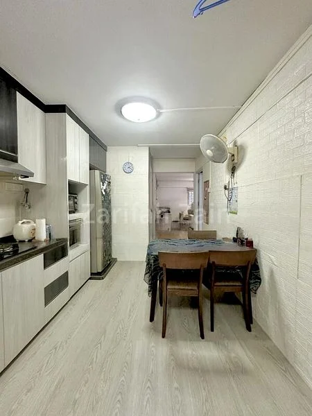 4 Room (4NG) HDB for Sale in  612 Ang Mo Kio Avenue 4 - Image 7