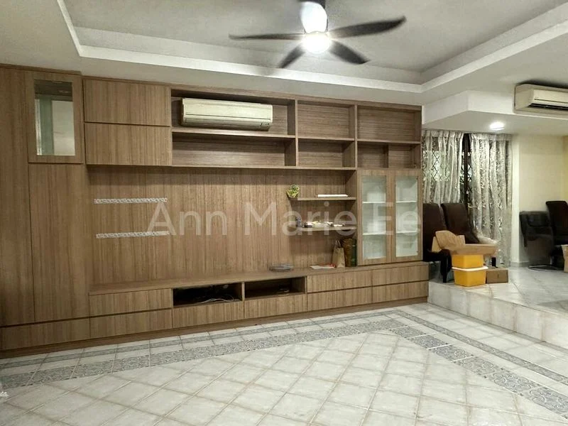 7 Bed Corner Terrace (Landed) for Rent in  Sembawang Hills Estate - Image 2