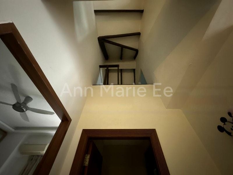 7 Bed Corner Terrace (Landed) for Rent in  Sembawang Hills Estate - Image 11