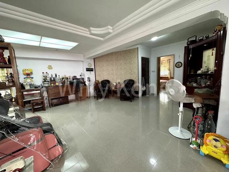 Executive HDB for Sale in  607 Elias Road - Image 3