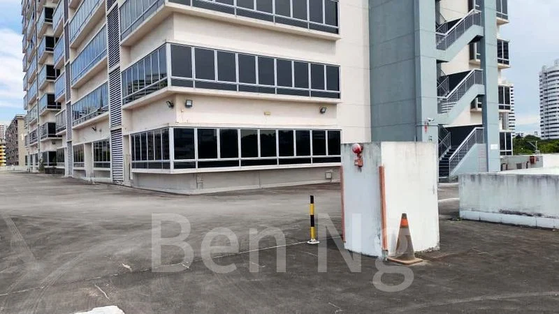 Light Industrial (B1) for Rent: Cendex Centre - Image 4