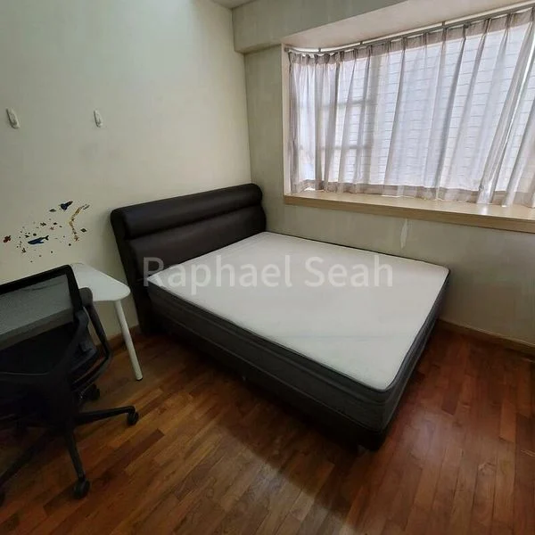 Master Room (Condo) for Rent in  Le Crescendo - Image 2