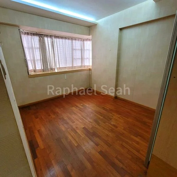 Master Room (Condo) for Rent in  Le Crescendo - Image 6