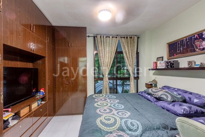 Executive HDB for Sale in 467 Segar Road - Image 6