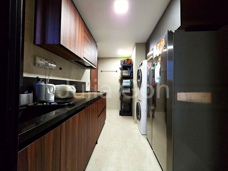 3 Bed Condo for Sale in  Pullman Residences Newton - Image 1