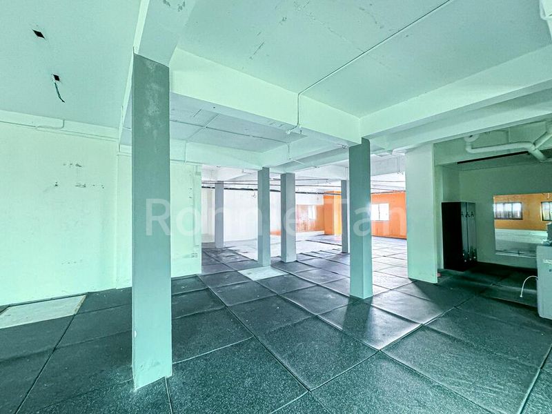 Shop / Shophouse for Rent: Geylang Lorong 18 - Image 5