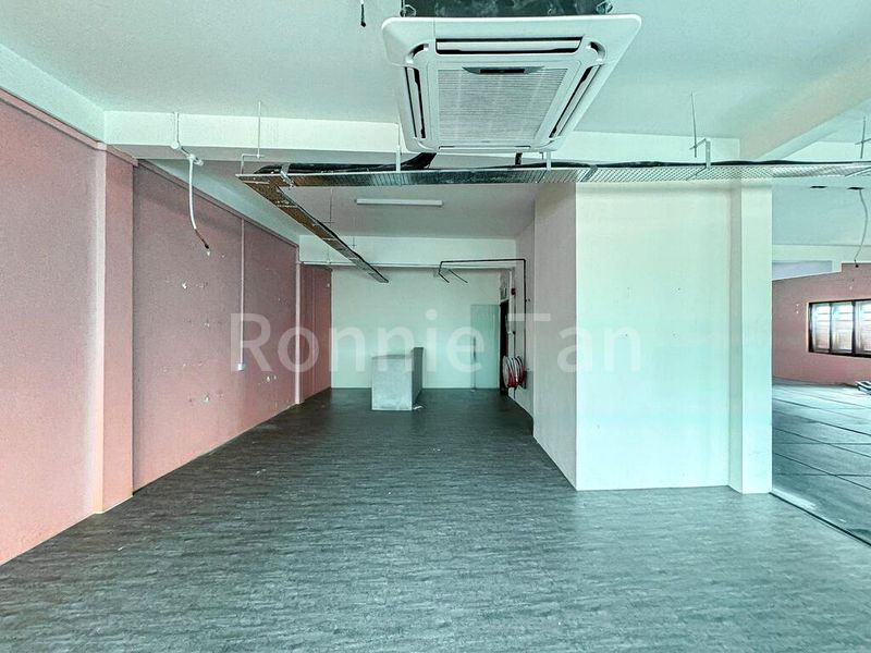 Shop / Shophouse for Rent: Geylang Lorong 18 - Image 11