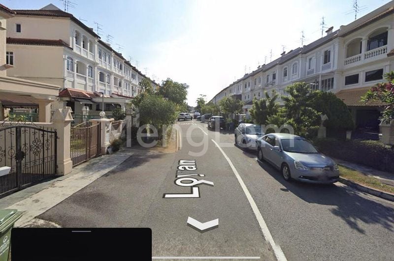 5 Bed Terraced House (Landed) for Sale in  Loyang Villas - Image 2