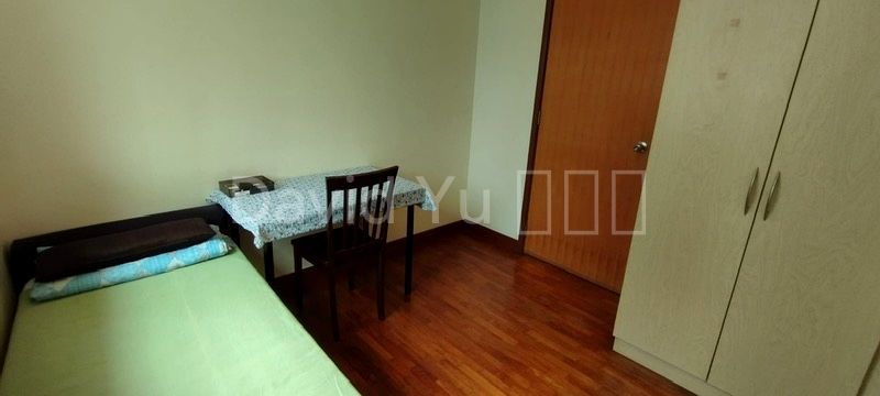 Common Room (Condo) for Rent in  Papillon - Image 9