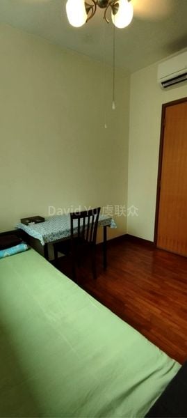 Common Room (Condo) for Rent in  Papillon - Image 7