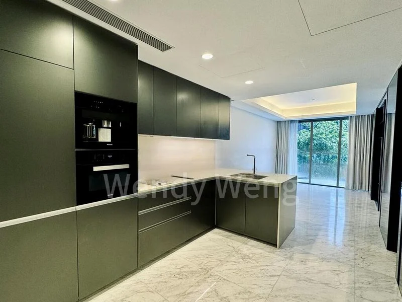 2 Bed Condo for Sale in  Cairnhill Nine - Image 7